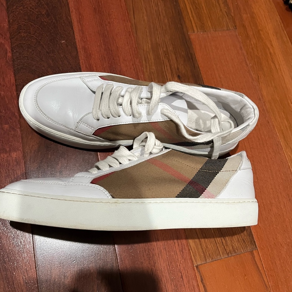 Burberry sneakers size 38.5 gently used
